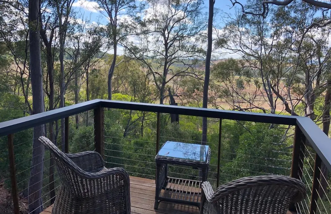 Redrock Retreat-1